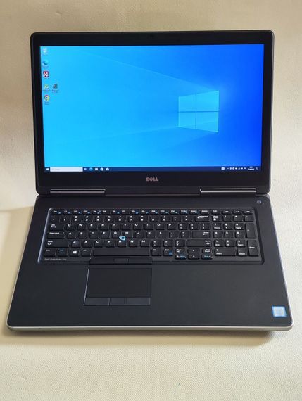 Мобильная рабочая станция Dell Precision 7710 / 17.3" (1920x1080) IPS / Intel Core i7-6920HQ (4 (8) ядра по 2.9 - 3.8 GHz) / 16 GB DDR4 / 256 GB SSD / nVidia Quadro M5000M, 8 GB GDDR5, 256-bit / WebCam б/у | Зображення 1