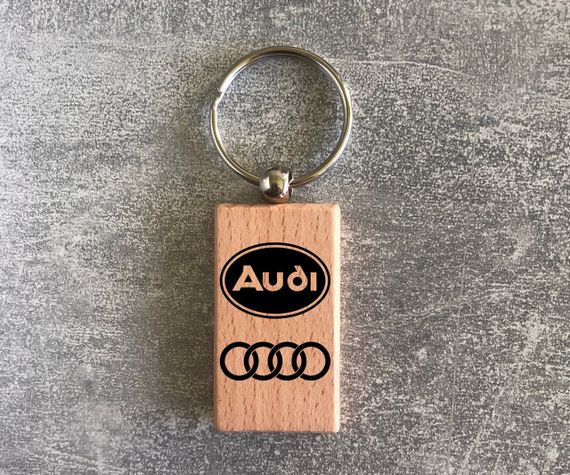 Дерев'яний брелок з логотипом Audi  (15010102025) | Зображення 1