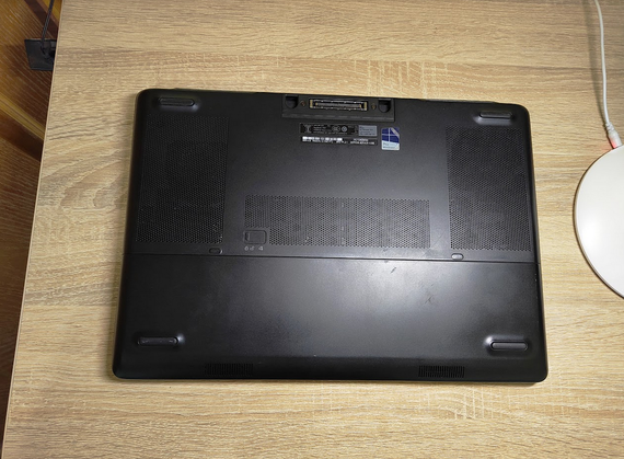 Ноутбук Dell Precision 7510 15.6 + Core i7 6820HQ + SSD + M375X | Зображення 6