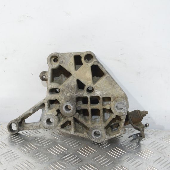 Кронштейн кріплення КПП 2.2 HDI Citroen Jumper 2006-2014 Лапа опора коробки передач Сітроен Джампер 1347610080 | Зображення 1