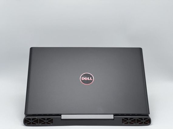 Игровой ноутбук Б-класс Dell Inspiron Gaming 15 7567 / 15.6" (1920x1080) IPS / Intel Core i5-7300HQ (4 ядра по 2.5 - 3.5 GHz) / 16 GB DDR4 / 960 GB SSD / nVidia GeForce GTX 1050, 4 GB GDDR5, 128-bit / WebCam  б/у + Подарок Беспроводная мышь HOCO GM28 | Зображення 4