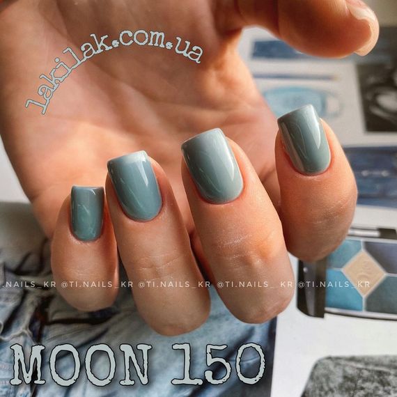 Гель-лак Moon Full №150 светло-серый с голубым подтоном 8мл