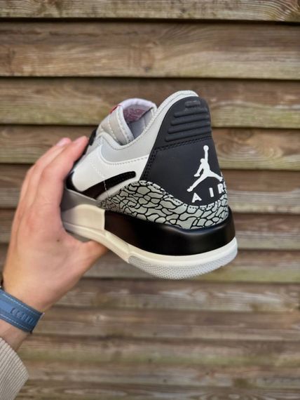 Кросівки Nike Air Jordan Legacy 312 Low (світло сірі) | Зображення 7