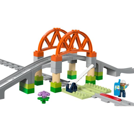 Конструктор LEGO DUPLO Town Додатковий набір. Залізничний міст і колії (10426) | Зображення 1