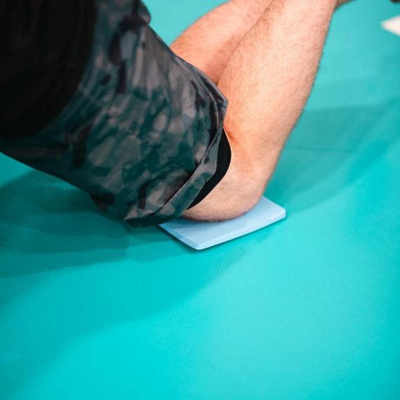 Ролик для преса WA10 HMS з пружиною повернення + наколінники 💪⚫ | Зображення 8