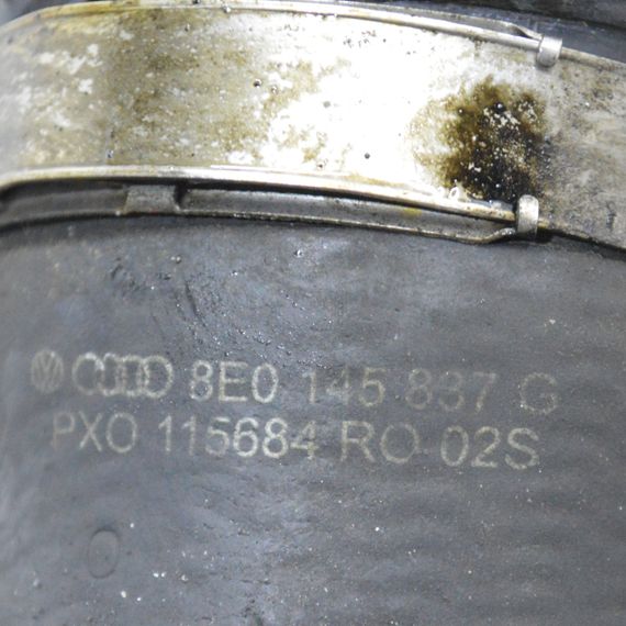 Патрубок інтеркуллера нижній 2.0 TDI Audi A4 B7 шланг інтеркулера Ауді а4 б7 8E0145837G | Зображення 3