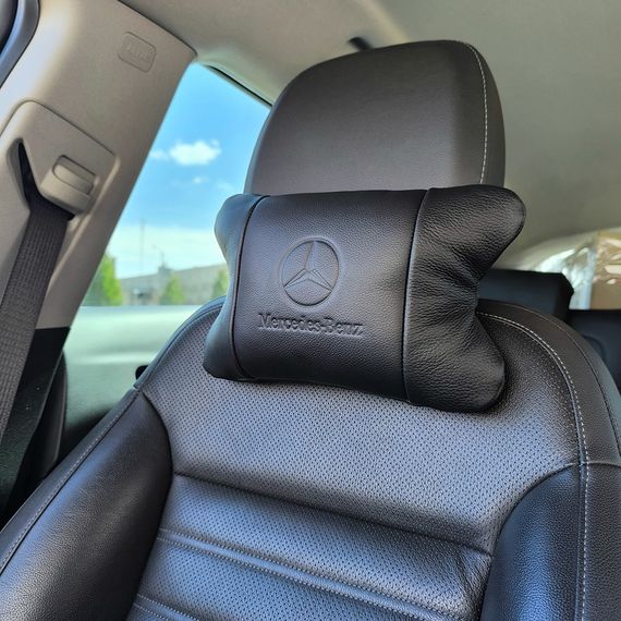 Подушка подголовник в подарок Mercedes-Benz Мерседес, Практичная автомобильная подушка IZ-930 на подголовник | Зображення 2