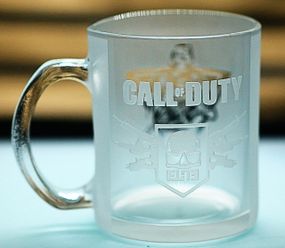 Скляна чашка 320 мл Call of Duty з гравіюванням подарунок для фаната COD ігрова кружка КОЛЛ ДЮТІ