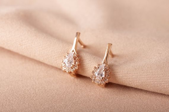 Женские серьги из красного золота с фианитами | Зображення 6