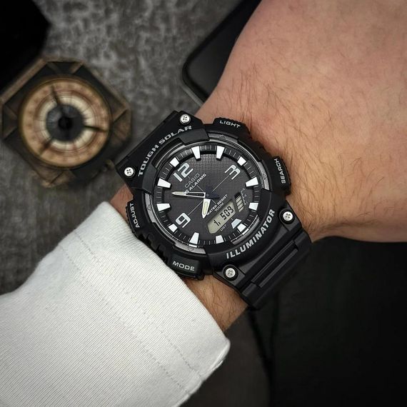Чоловічий годинник Casio AQ-S810W-1A | Зображення 1
