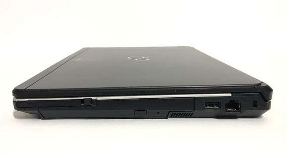 Ноутбук Fujitsu LifeBook S761 / 13.3" (1366x768) TN / Intel Core i5-2520M (2 (4) ядра по 2.5 - 3.2 GHz) / 8 GB DDR3 / 250 GB HDD / Intel HD Graphics 3000 / WebCam / DVD-ROM б/в | Зображення 4