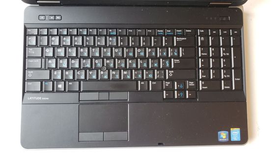Ноутбук Dell Latitude E6540 / 15.6" (1920x1080) IPS / Intel Core i7-4610M (2 (4) ядра по 3.0 - 3.7 GHz) / 16 GB DDR3 / 480 GB SSD / AMD Radeon HD 8790M, 2 GB GDDR5, 128-bit / WebCam / DVD-ROM б/у | Зображення 2