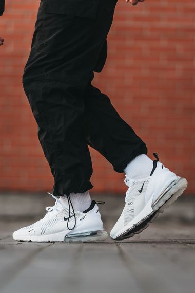 Кроссовки N-i-k-e Air Max 270 Black 42 | Зображення 9