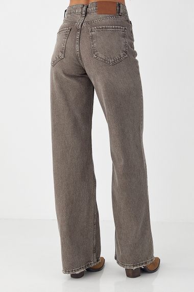 Жіночі шоколадні прямі джинси - коричневий цвет, 36р (є розміри) | Зображення 1