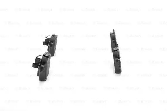 Колодки гальмівні дискові BMW 5 (F10) 523I,528I,520D,525D,530D 2010- передн.  BOSCH (0986494354) | Зображення 1