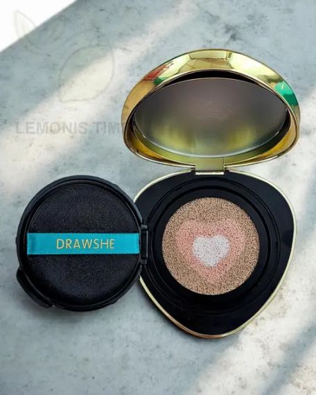 Кушон для лица, увлажняющая тональная основа / Крем-кушон для ухода за кожей Drawshe Blue Diamond | Зображення 3