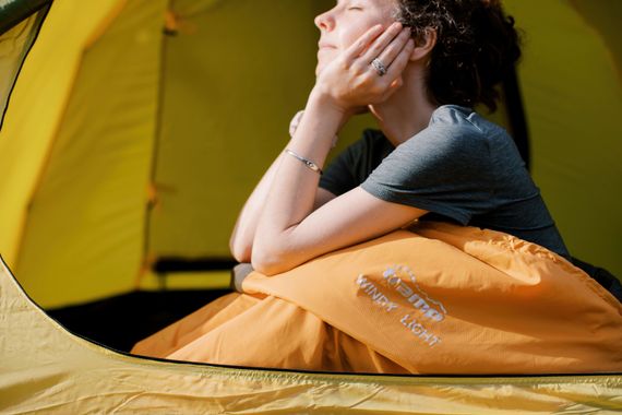 Спальний мішок Tramp Windy Light кокон правий yellow/grey 220/80-55 UTRS-055 | Зображення 1