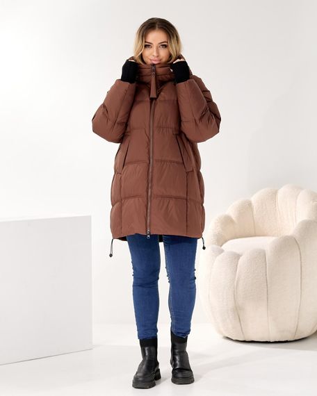 Шоколадна коричнева куртка на зиму