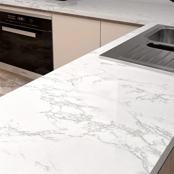 Самоклеящаяся пленка для кухни 3м х 60 см, под мрамор, Белый / Водонепроницаемая декоративная пленка для | Зображення 3