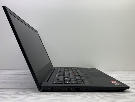 Ноутбук Lenovo ThinkPad E485 / 14" (1920x1080) IPS / AMD Ryzen 5 2500U (4 (8) ядра по 2.0 - 3.6 GHz) / 8 GB DDR4 / 256 GB SSD / AMD Radeon Vega 8 Graphics / WebCam б/в | Зображення 3