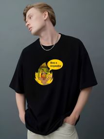 Футболка з мерчем