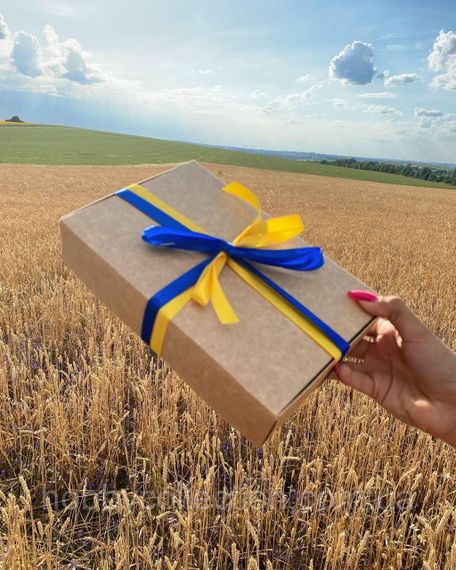 Бокс чоловічих патріотичних шкарпеток на 8 пар 40-45 р в подарунковій коробці із стрічкою весна-осінь-літо | Зображення 4