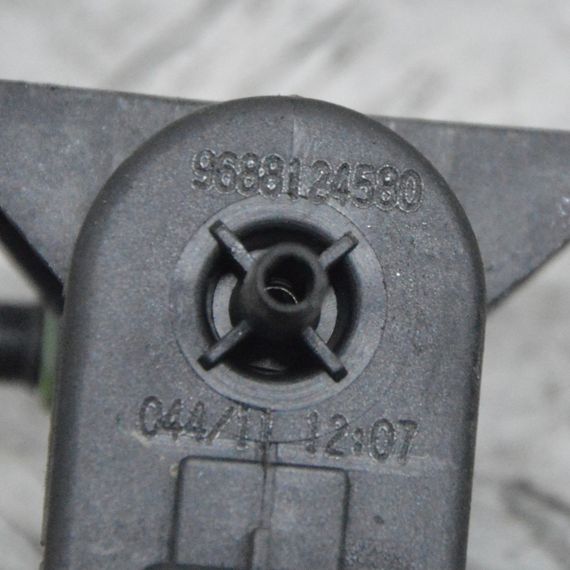 Клапан управління турбіною 1.6 HDI Peugeot Partner B9 2006-2024 Вакуумний клапан Пежо Партнер б9 9688124580 | Зображення 3