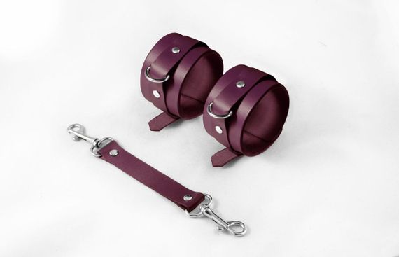 Наручники Feral Feelings - Hand Restraints, натуральна шкіра, бургунді Sex Aura