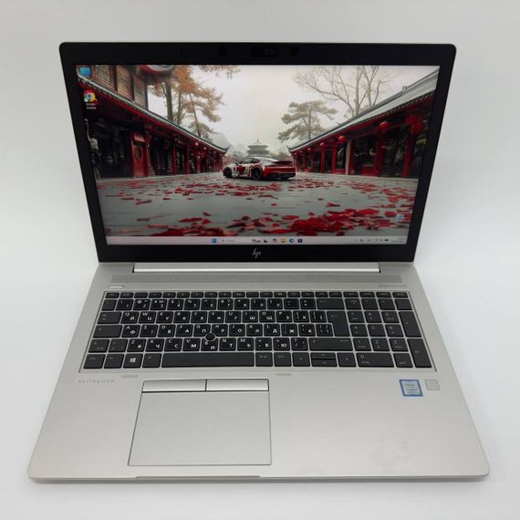 Ультрабук HP EliteBook 850 G5 / 15.6" (1920x1080) IPS / Intel Core i7-8550U (4 (8) ядра по 1.8 - 4.0 GHz) / 16 GB DDR4 / 256 GB SSD / Intel UHD Graphics 620 / WebCam б/в + Подарунок Мишка та килимок | Зображення 2