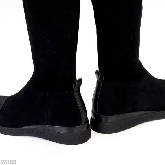 Шикарні чорні замшеві чоботи ботфорти на флісі низький хід | Зображення 2