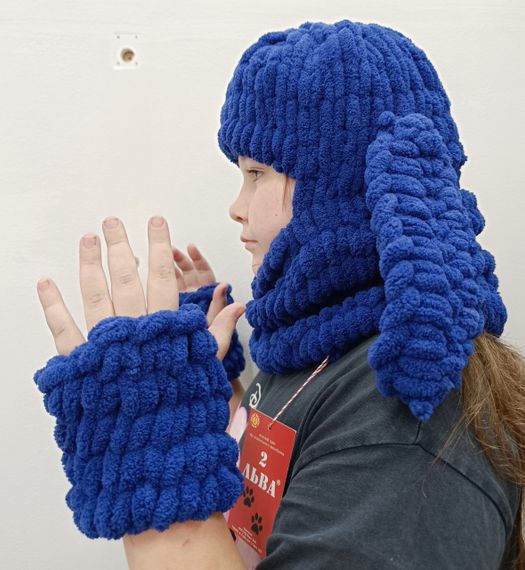 Синяя шапка-балаклава