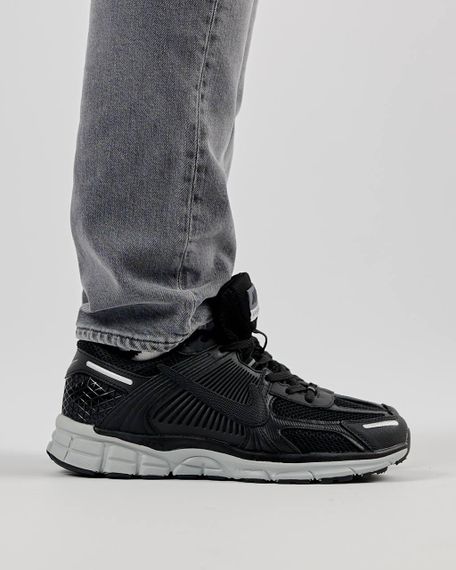 Кроссовки мужские Vomero 5 New Black Gray , Вьетнам | Зображення 1