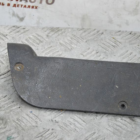 Накладка замка дверей багажника Volkswagen T4 1990-2003 Накладка замка багажника Фольксваген т4 701863487 | Зображення 1