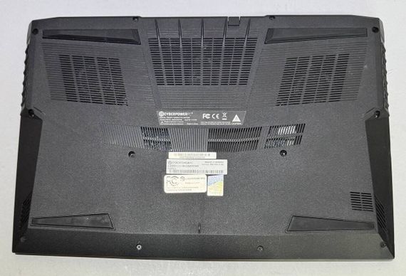 Ігровий ноутбук СyberpowerPC Tracer V Gaming L17G GM7TG5R / 15.6" (1920x1080) IPS / Intel Core i7-11800H (8 (16) ядер по 2.3 - 4.6 GHz) / 16 GB DDR4 / 512 GB SSD / nVidia GeForce GTX 1650, 4 GB GDDR5, 128-bit / WebCam б/в | Зображення 4