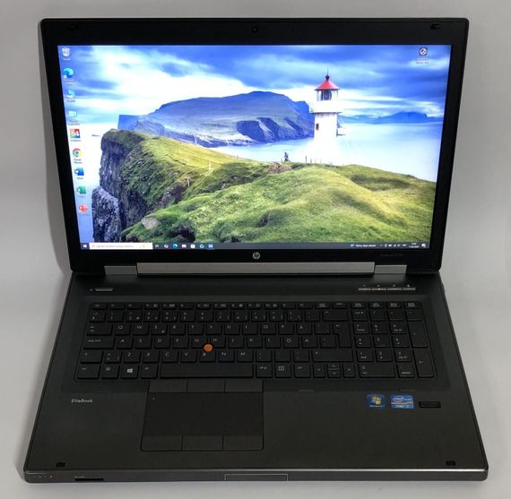 Мобильная рабочая станция HP EliteBook 8770w / 17.3" (1920x1080) TN / Intel Core i7-3740QM (4 (8) ядра по 2.7 - 3.7 GHz) / 16 GB DDR3 / 256 GB SSD / nVidia Quadro K3000M, 2 GB GDDR5, 256-bit / WebCam / DVD-ROM б/у + Подарок Флеш-накопитель Kingston 64GB | Зображення 1