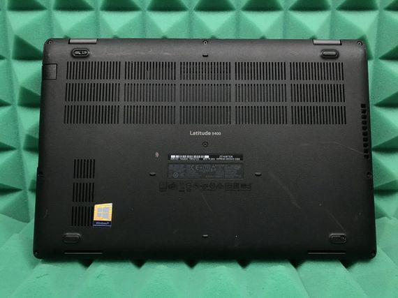 Ультрабук Б-класс Dell Latitude 5400 / 14" IPS / Core i5-8365U (4(8) ядра по 1.6-4.1GHz) / 8GB DDR4 / 256GB SSD M.2 / UHD Graphics 620 / WebCam / USB 3.1 / HDMI / Win 10 б/у | Зображення 5