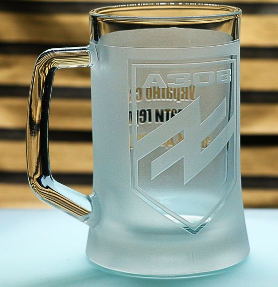 Подарунковий келих для пива з гравіюванням 670 мл лого шеврона 12-та бригада спеціального призначення «Азов» | Зображення 1