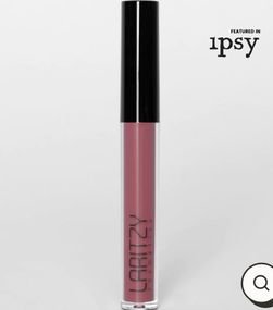 Блиск для губ LARITZY LIP GLOSS - CURVE