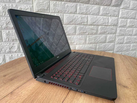 Ноутбук Dell Inspiron 5577/15.6"FHD/i5 7300HQ/8Gb/SSD256Gb/NVidia GTX1050-4Gb | Зображення 4