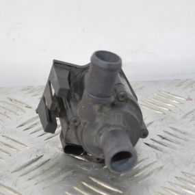 Водяний насос 1.8 / 2.0 / 3.0 Volkswagen Golf Jetta Beetle 2012-2025 Помпа водяна Фольксваген Гольф Джетта Бітл 06H121601J