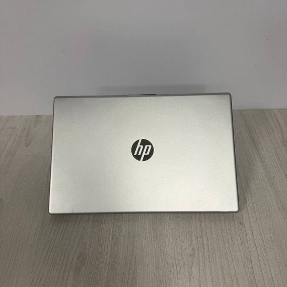 Ультрабук Б-класс HP 15-fd0182wm / 15.6" (1920x1080) IPS / Intel Core i7-1355U (10 (12) ядер по 3.7 - 5.0 GHz) / 16 GB DDR4 / 1000 GB SSD / Intel Iris Xe Graphics / WebCam б/у | Зображення 8