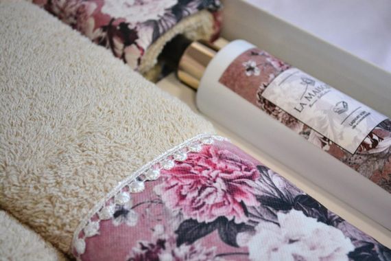 Подарочный набор полотенец La Maison, 3 шт. с ароматом Nora Bej | Зображення 3