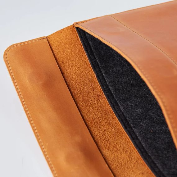 Чохол для ноутбука вінтажний Incarne Klouz MacBook Pro 13" 2016-2025 klouz-cognac-vintage-pro-13 коньяк | Зображення 2