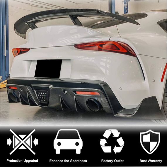 Накладки на задній бампер (Карбон) для Toyota Supra 2019- рр | Зображення 1