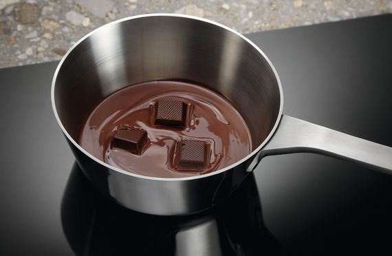Варильна поверхня Electrolux індукційна EIS67483 | Зображення 2