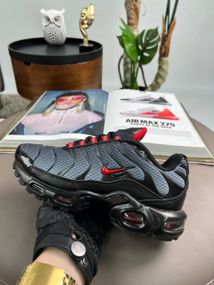 Кросівки Air Max Plus Grey Black Red , текстиль , В'єтнам 39 25 см