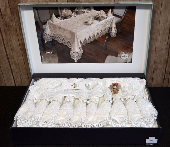 Велюрова скатертина з ранером Selin Azra Set 160×220+12 серветок Кремова | Зображення 3
