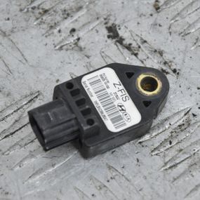 Датчик удару airbag передній Hyundai i30 2007-2012 Датчик подушки безпеки аірбаг Хюндай ай30 959201H100