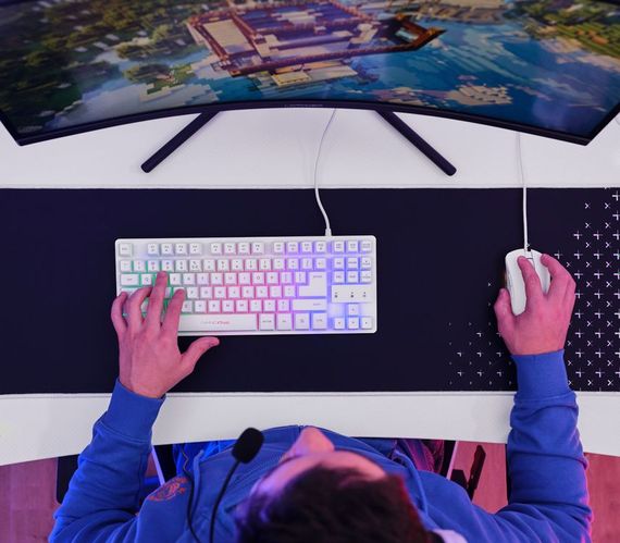Стіл Trust GXT 709W LUMINUS, (120х74см), RGB, білий (25328_TRUST) | Зображення 1