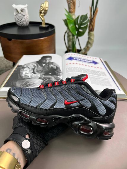 Мужские кроссовки Air Max Plus New Black Grey Red , Вьетнам 45 28.5 | Зображення 7